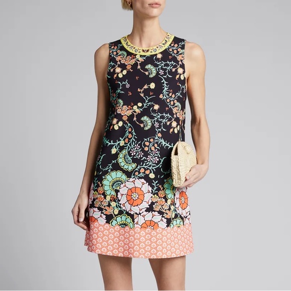 Alice + Olivia Keaton Crewneck Shift Dress - Picture 4 of 11